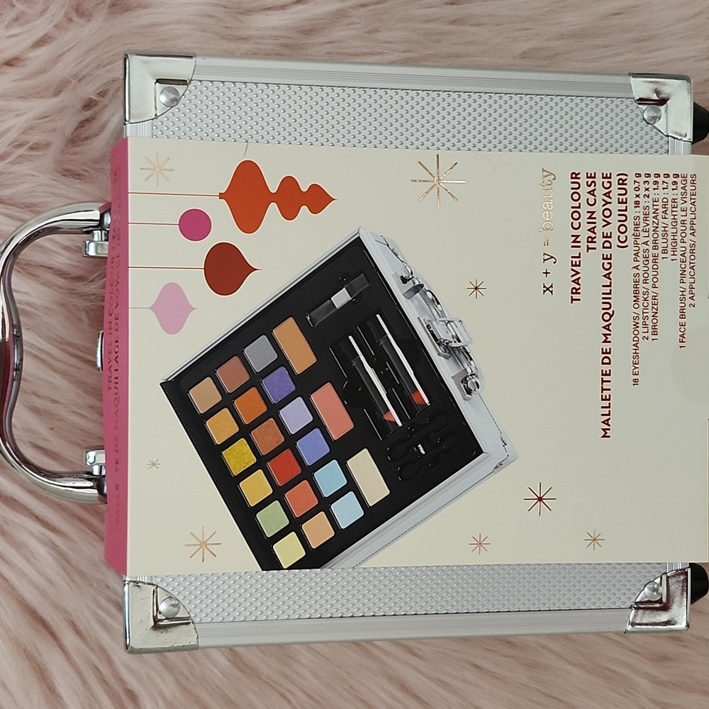Brand New X + Y = BEAUTY TRAVEL IN COLOUR TRAIN CASE